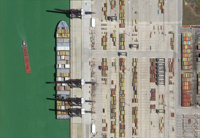 Bảy tàu container với sức tải gần 50.000 TEU vẫn ở bến ở Houston, với khoảng 28.000 TEU khác dự kiến sẽ ghé. Nguồn ảnh: Shutterstock.com.